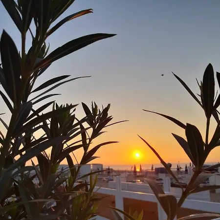 Sfeervol En Lichtrijk Centrum Апартаменты *