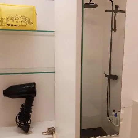 Sfeervol En Lichtrijk Centrum Appartement *