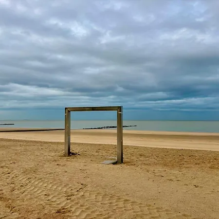 Appartement Sfeervol En Lichtrijk Centrum Knokke-Heist
