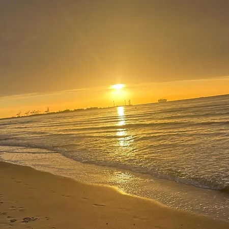 Appartement Sfeervol En Lichtrijk Centrum *