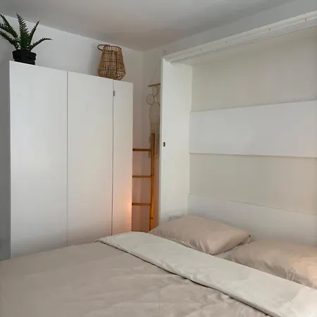 アパート Lichtrijk En Sfeervol Centrum クノック・ヘイスト