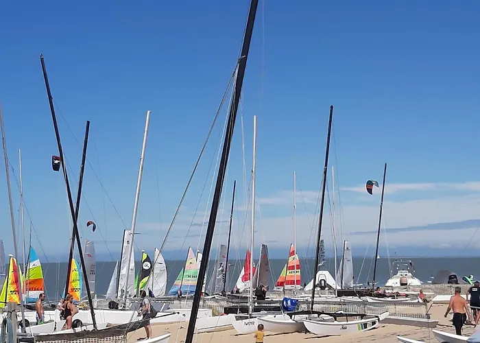 Appartement Sfeervol En Lichtrijk Centrum *