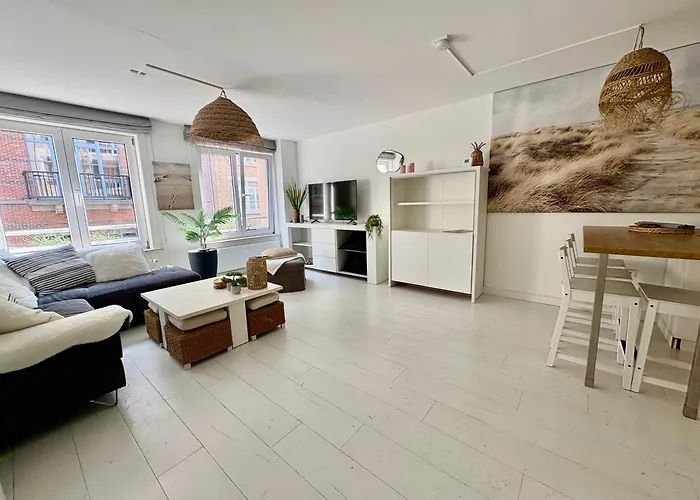 Appartement Sfeervol En Lichtrijk Centrum Knokke-Heist