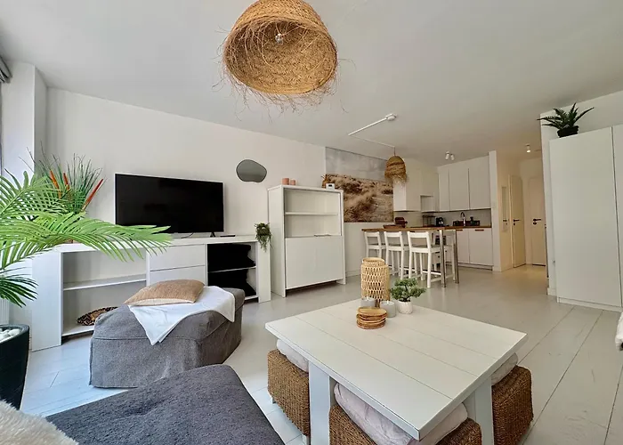 Apartman Sfeervol En Lichtrijk Centrum